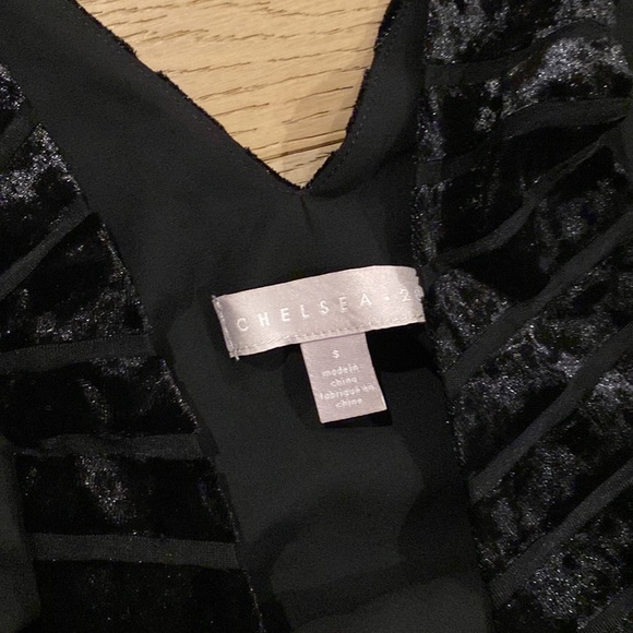 CHELSEA 28 BURNOUT LINED DRESSY BLOUSE - Picture 4 of 5